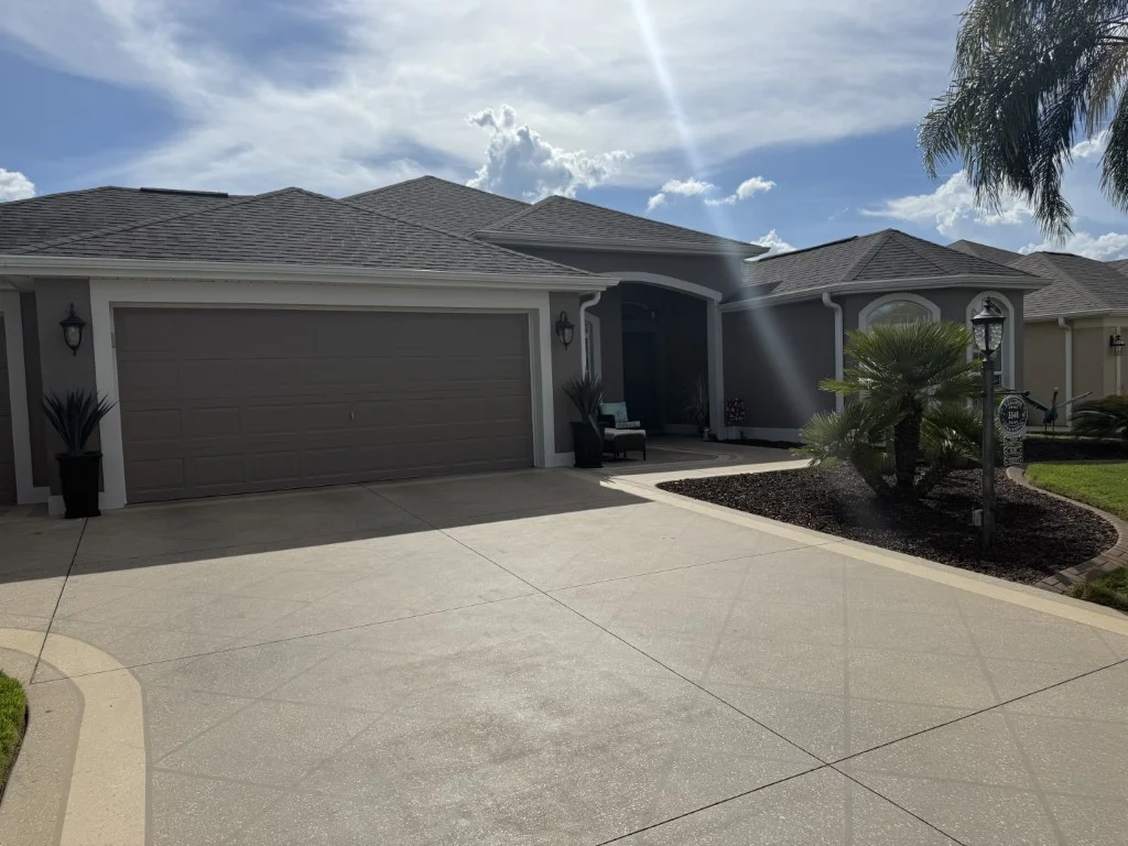 29D2D900-18E8-48D1-9AD7-81C66AF82BCC